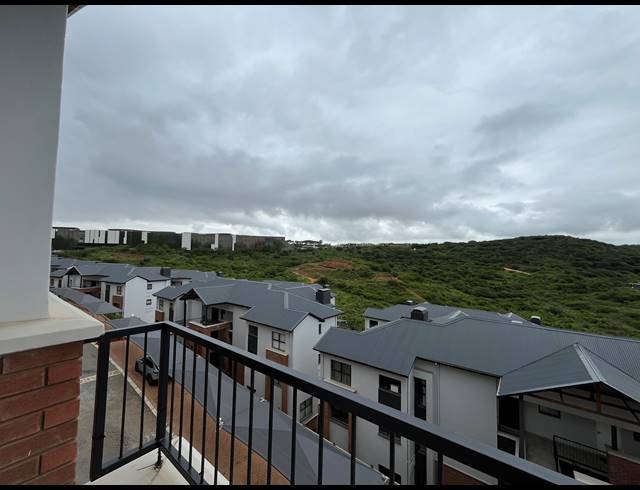 1 BEDROOM APARTMENT TO LET IN BALLITO CENTRAL